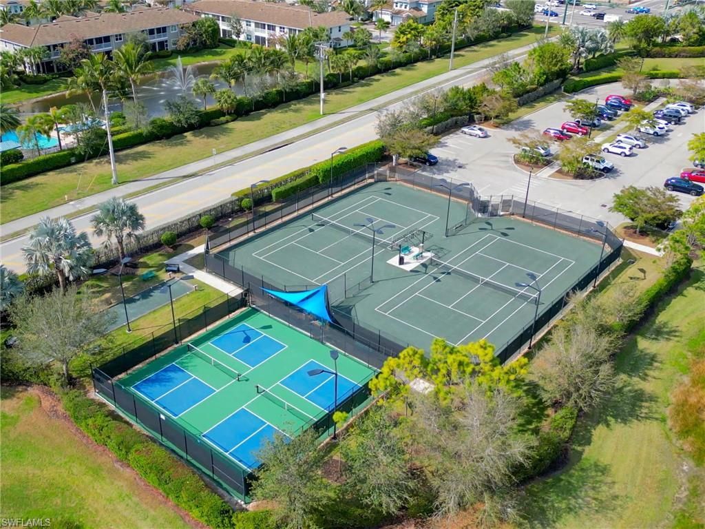2079 Antigua Ln N, Naples, FL 34120 Photo