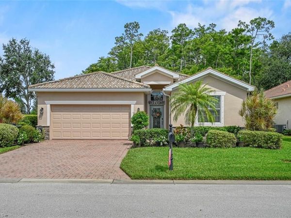 10522 Yorkstone DR, BONITA SPRINGS, FL 34135
