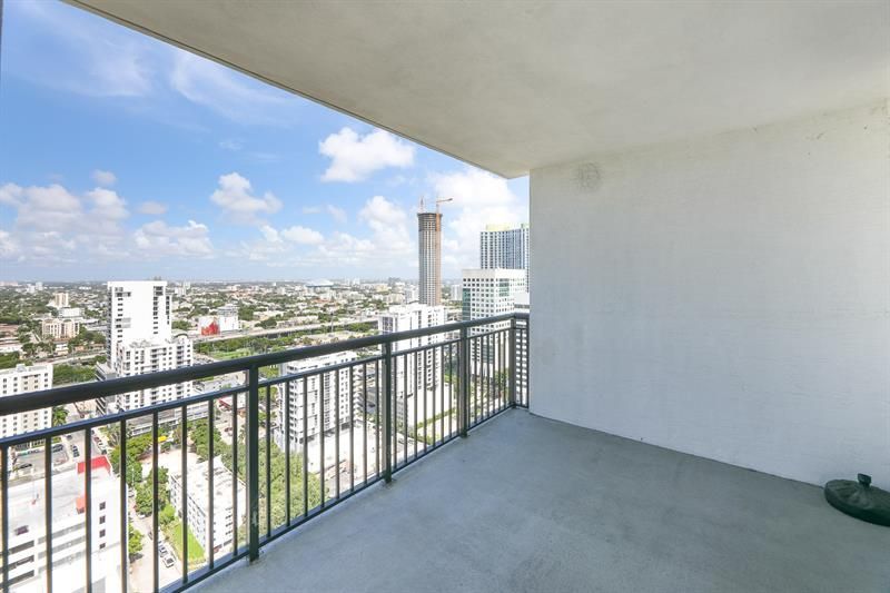999 SW 1st Avenue, Unit 2913, Miami, FL 33130 Photo
