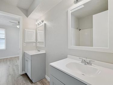 8005 Rothington Road, Unit 11-17, Dallas, TX 75227