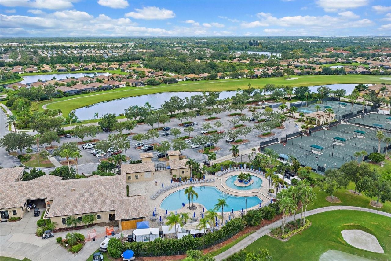 131 River Enclave Court, Bradenton, FL 34212 Photo