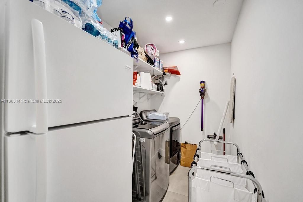4660 SW 37th Ave, Dania Beach, FL 33312 Photo