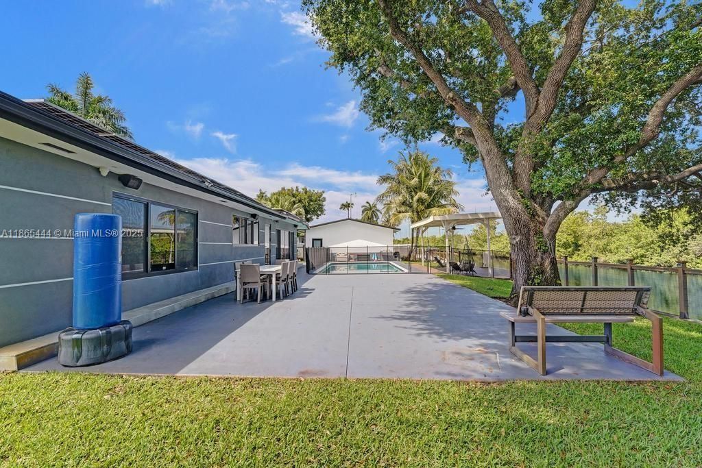 4660 SW 37th Ave, Dania Beach, FL 33312 Photo