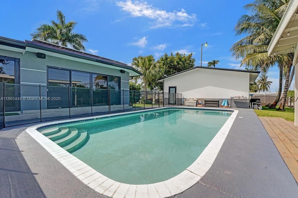 4660 SW 37th Ave, Dania Beach, FL 33312 Photo