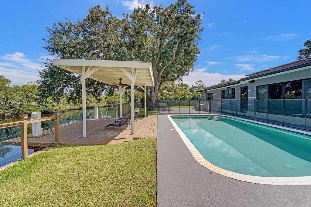 4660 SW 37th Ave, Dania Beach, FL 33312 Photo