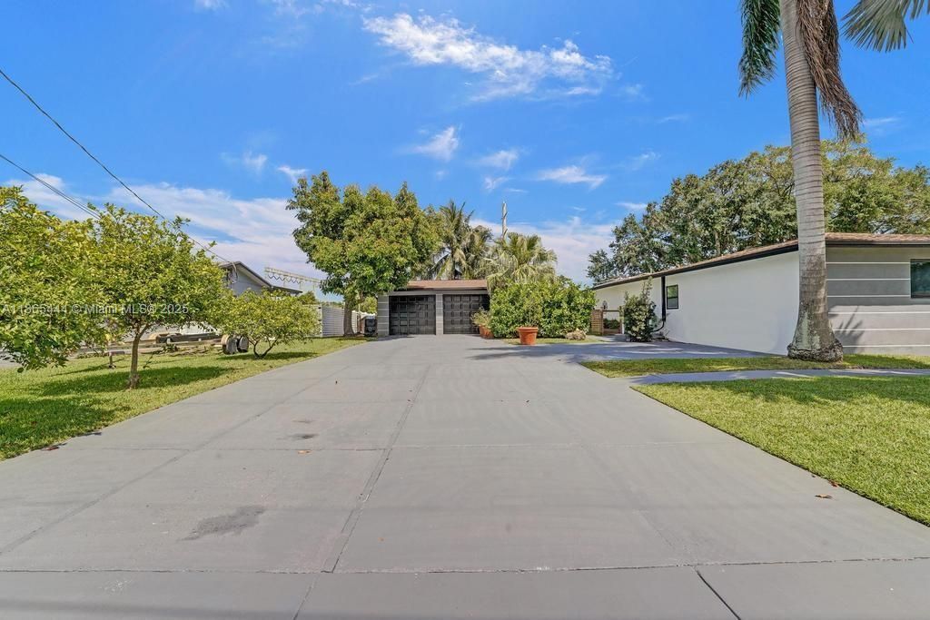 4660 SW 37th Ave, Dania Beach, FL 33312 Photo