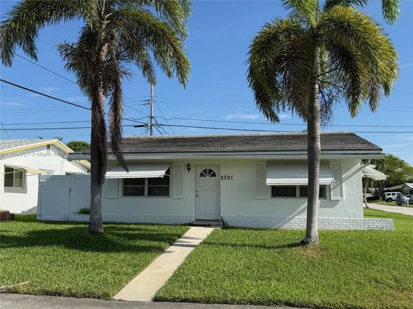 2701 NW 52nd Ct, Tamarac, FL 33309