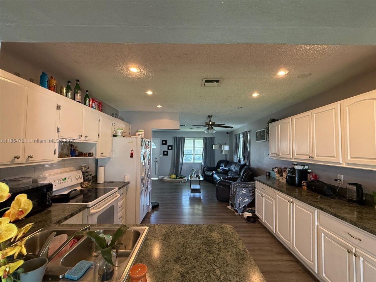 2701 NW 52nd Ct, Tamarac, FL 33309 Photo