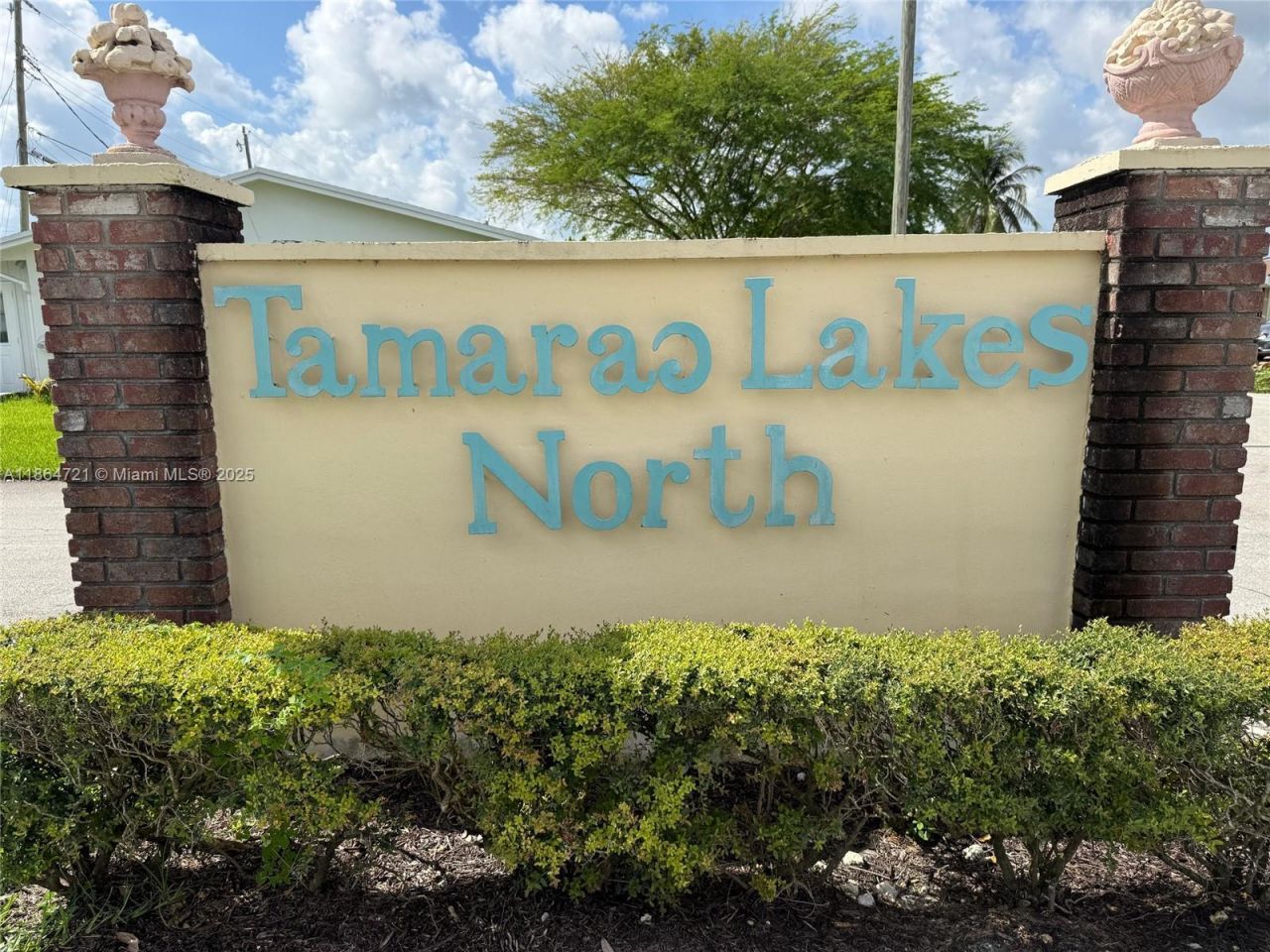 2701 NW 52nd Ct, Tamarac, FL 33309 Photo