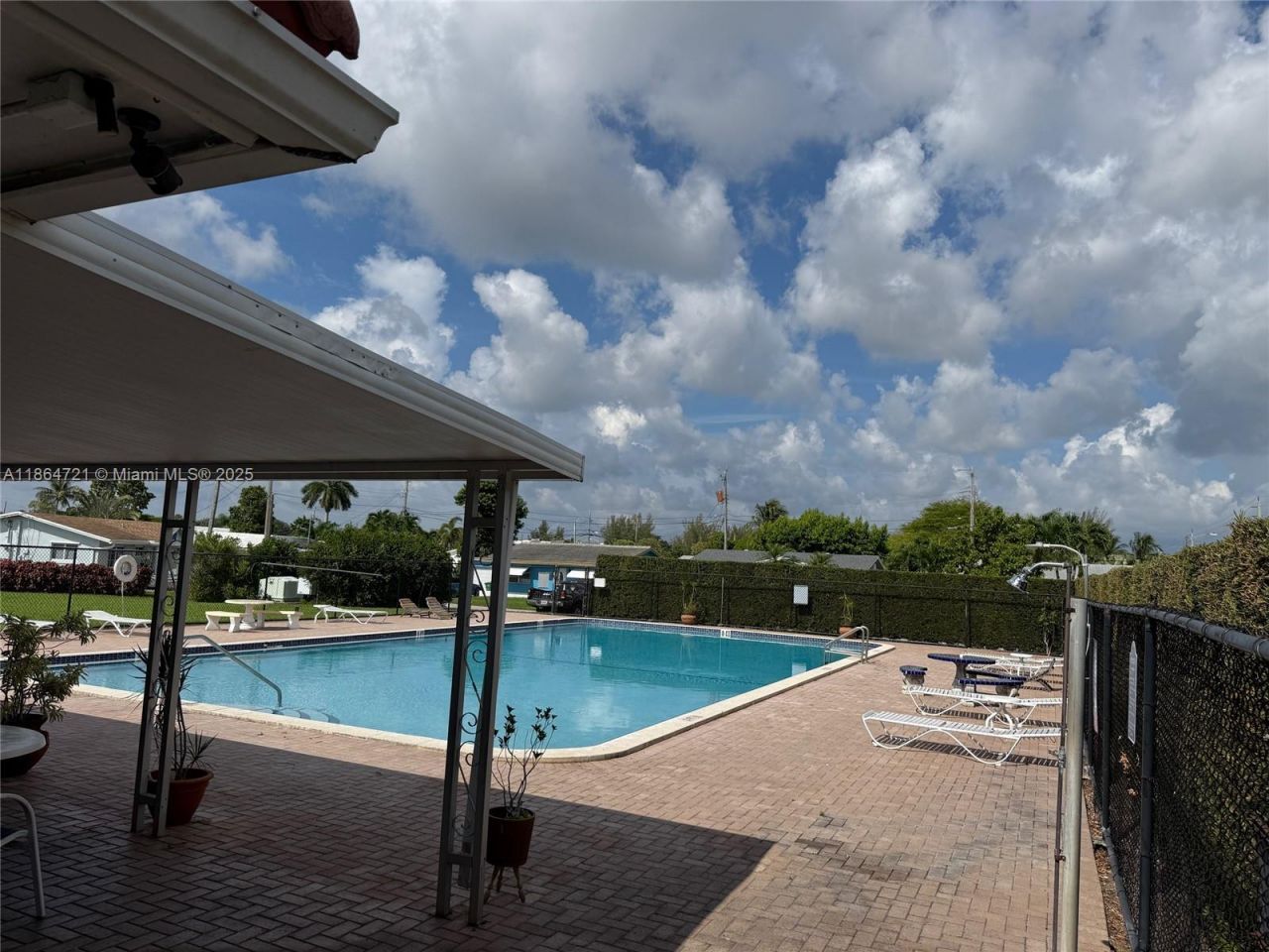 2701 NW 52nd Ct, Tamarac, FL 33309 Photo