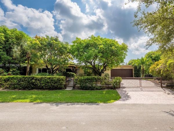 17625 SW 91st Ave., Palmetto Bay, FL 33157