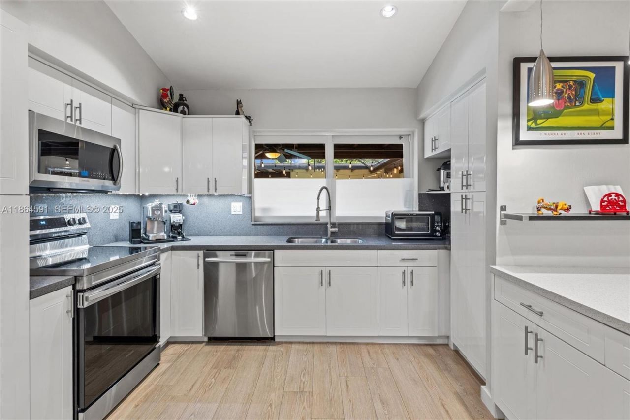 17625 SW 91st Ave., Palmetto Bay, FL 33157 Photo