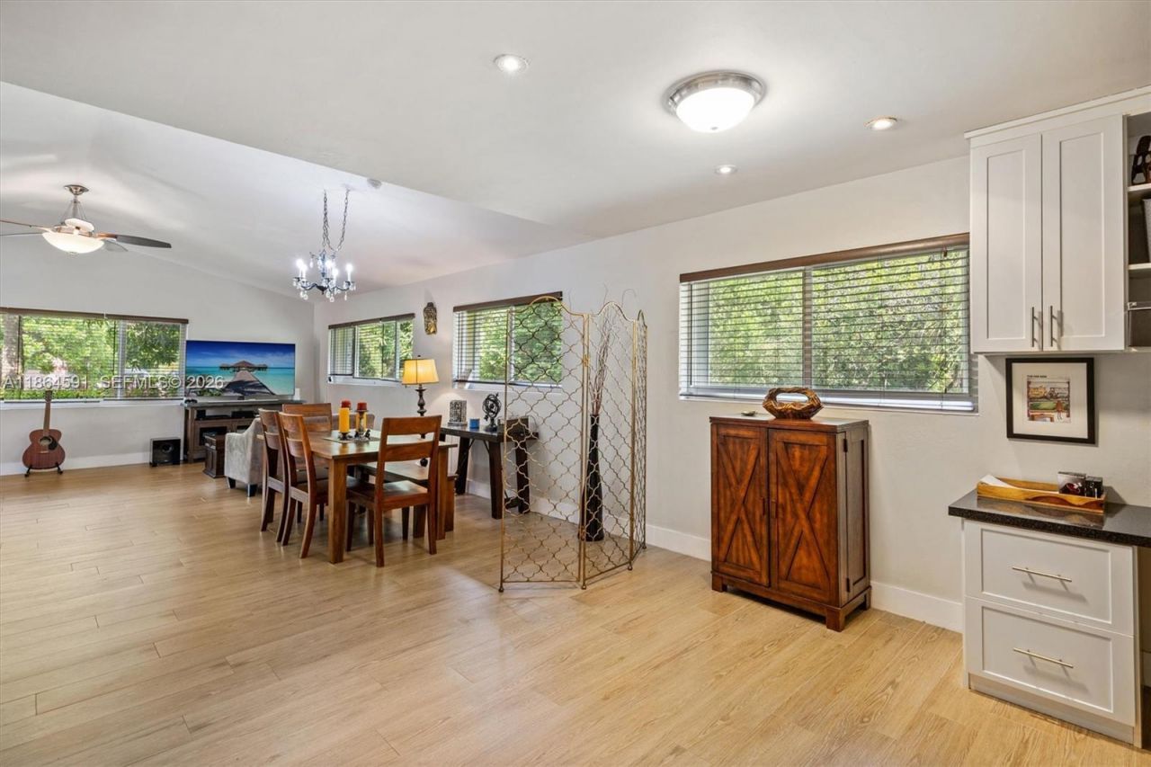 17625 SW 91st Ave., Palmetto Bay, FL 33157 Photo