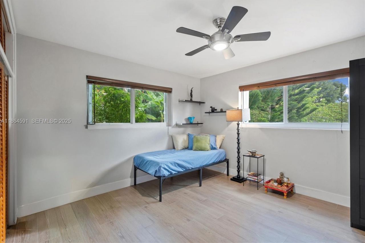 17625 SW 91st Ave., Palmetto Bay, FL 33157 Photo