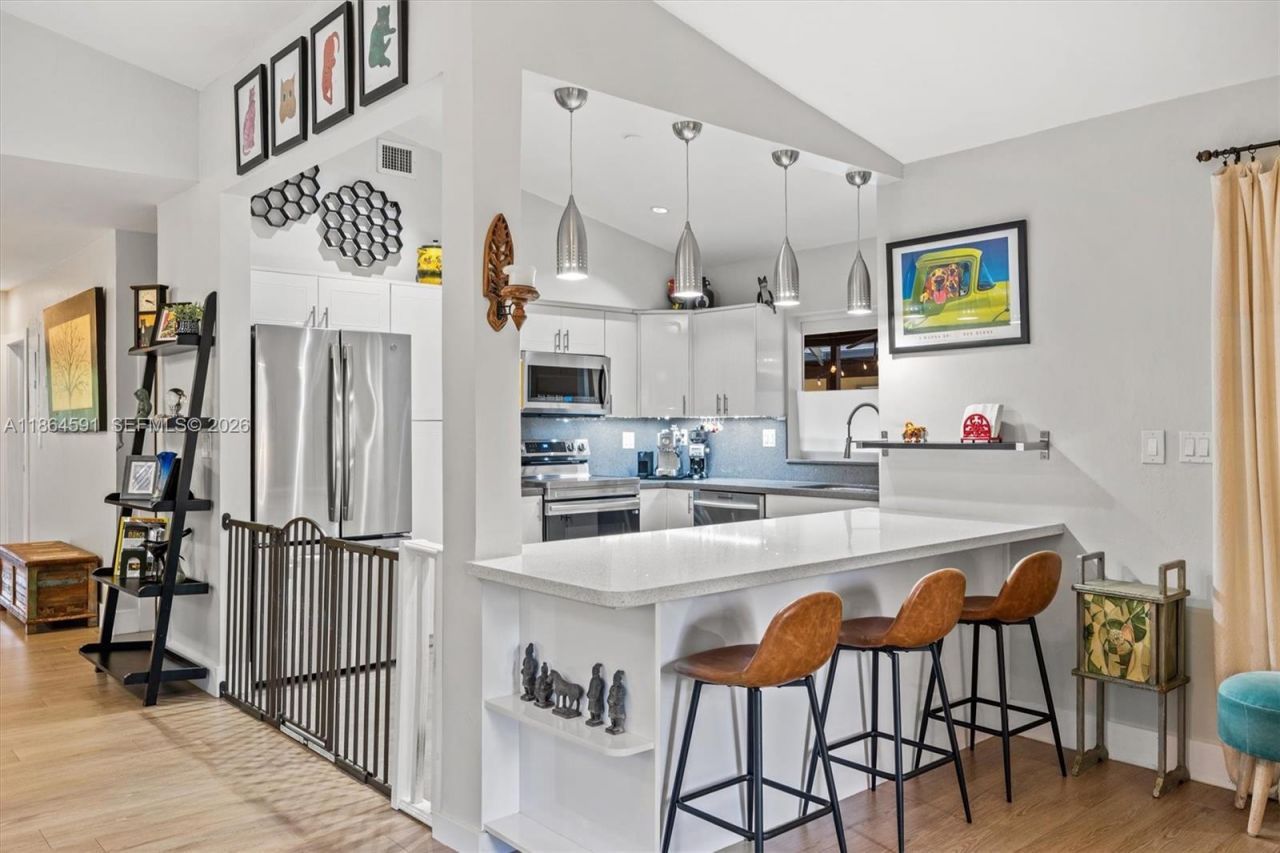 17625 SW 91st Ave., Palmetto Bay, FL 33157 Photo