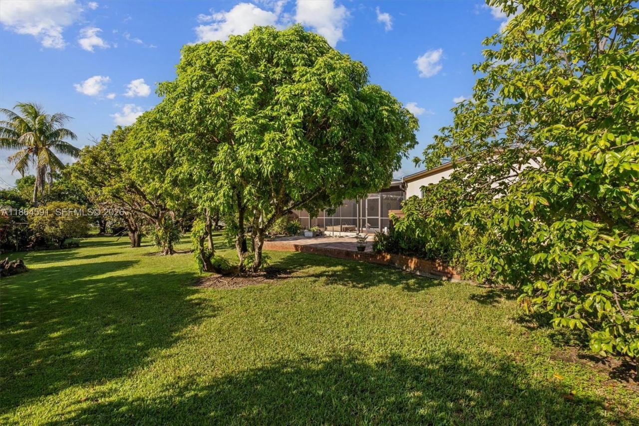 17625 SW 91st Ave., Palmetto Bay, FL 33157 Photo