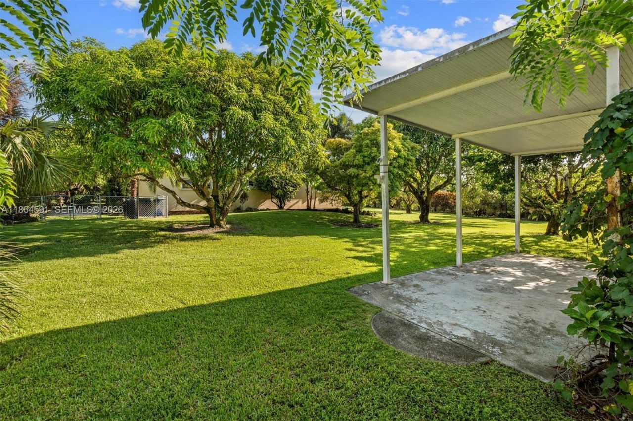 17625 SW 91st Ave., Palmetto Bay, FL 33157 Photo