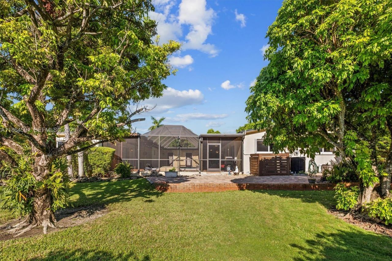 17625 SW 91st Ave., Palmetto Bay, FL 33157 Photo