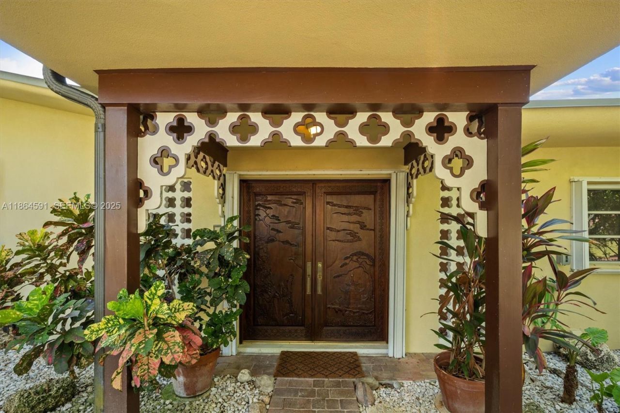 17625 SW 91st Ave., Palmetto Bay, FL 33157 Photo