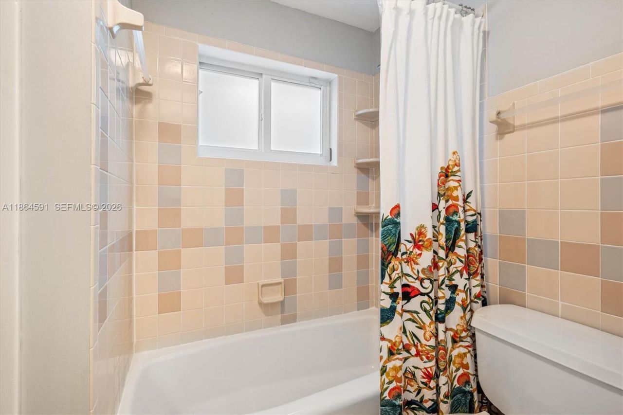 17625 SW 91st Ave., Palmetto Bay, FL 33157 Photo