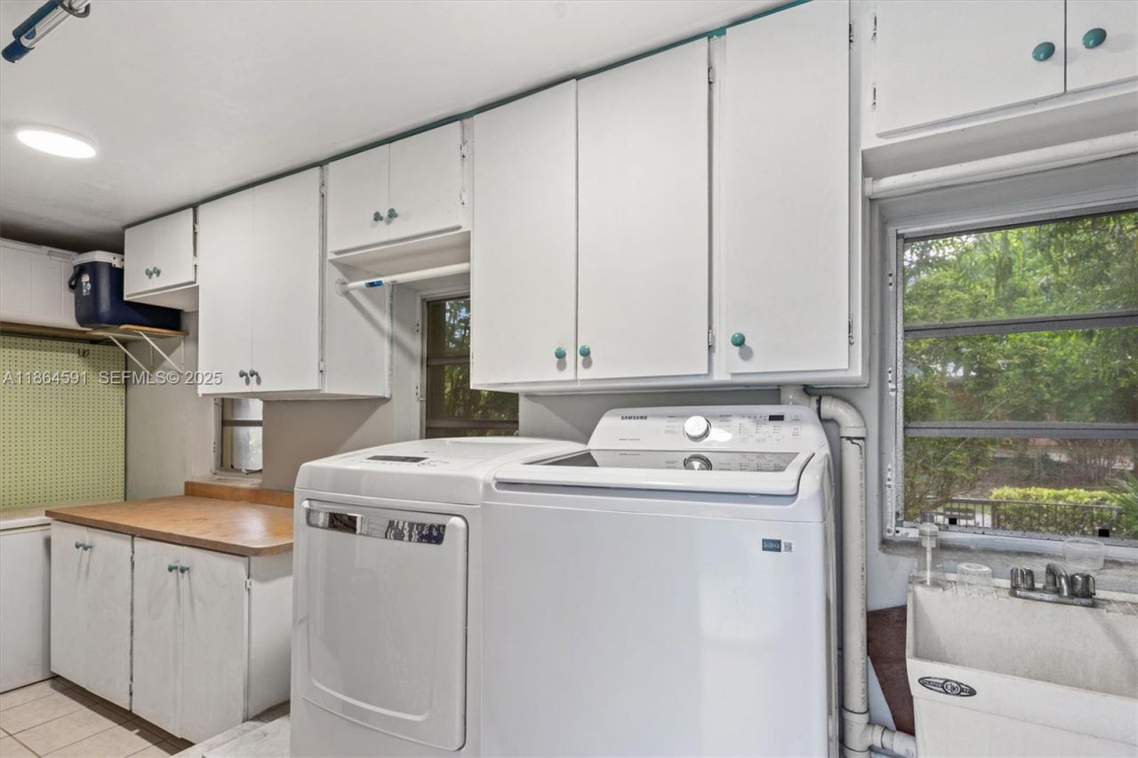 17625 SW 91st Ave., Palmetto Bay, FL 33157 Photo