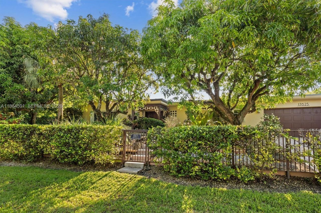 17625 SW 91st Ave., Palmetto Bay, FL 33157 Photo