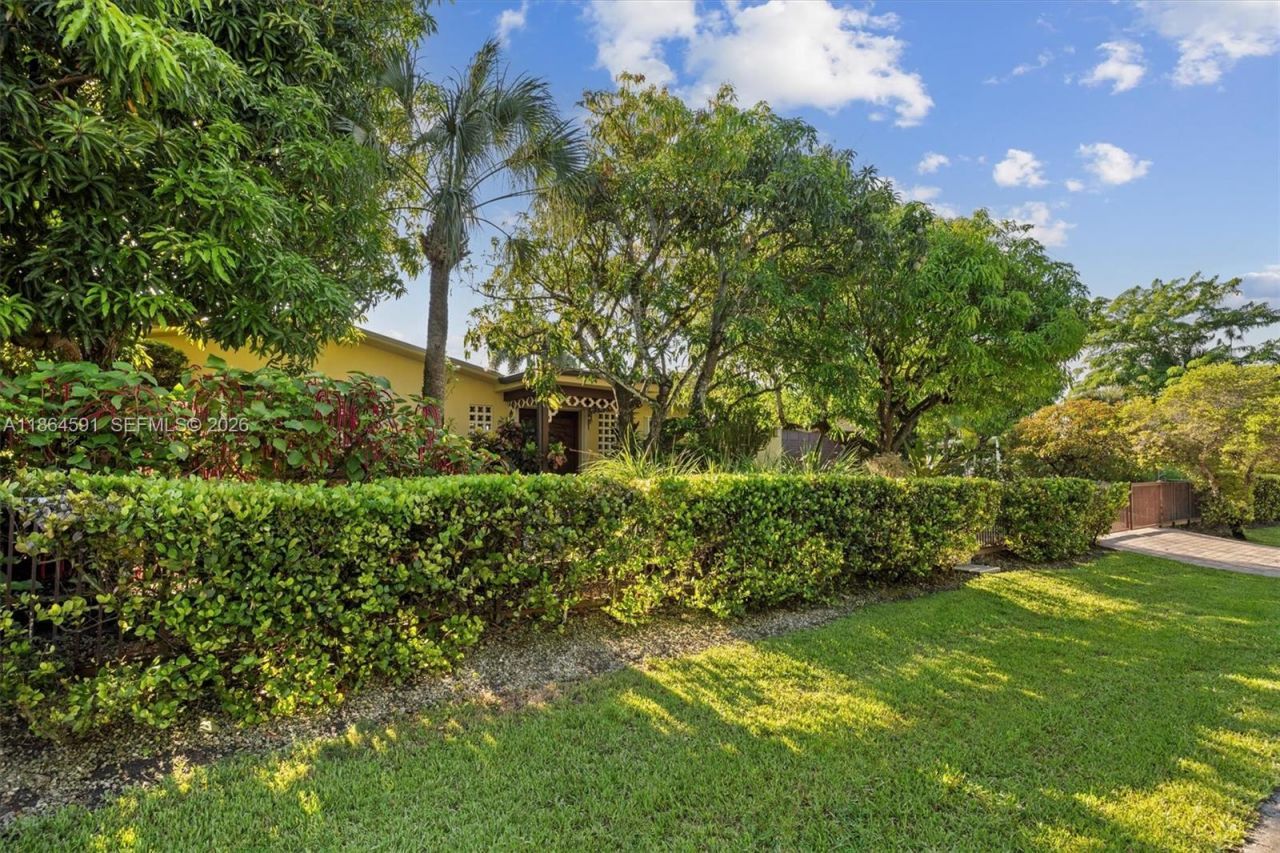 17625 SW 91st Ave., Palmetto Bay, FL 33157 Photo