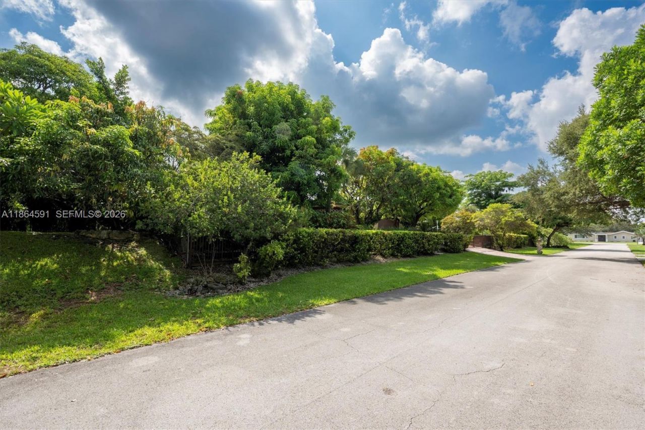 17625 SW 91st Ave., Palmetto Bay, FL 33157 Photo