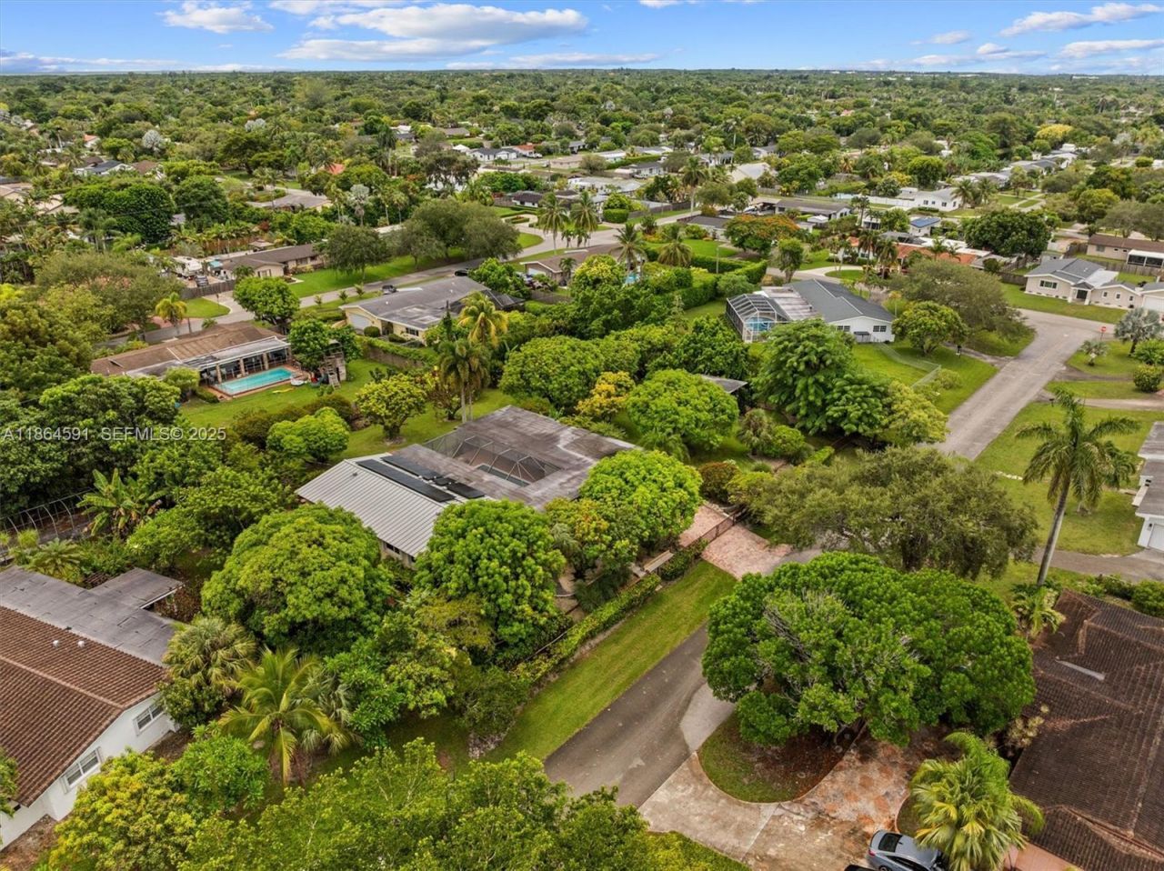 17625 SW 91st Ave., Palmetto Bay, FL 33157 Photo