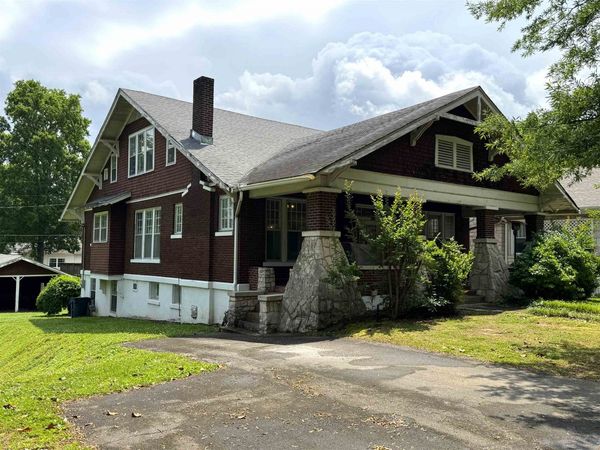 1006 Wood Ave, Florence, AL