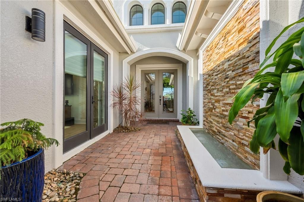 11958 Heather Woods Ct, Naples, FL 34120 Photo