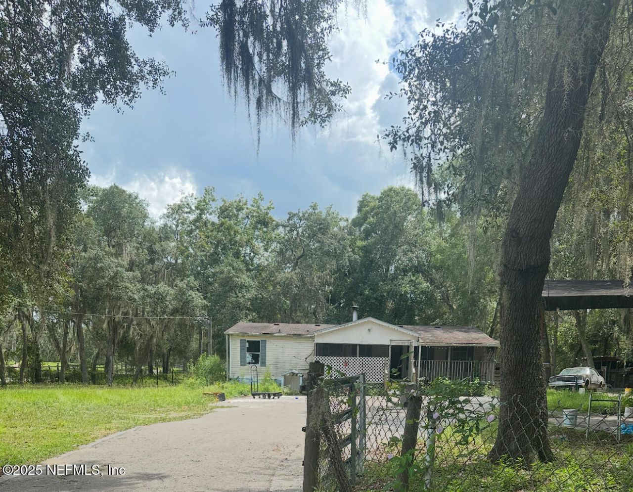 1752 Bellamy Road, Florahome, FL 32140 Main Photo