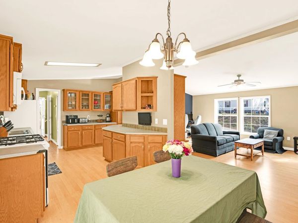 4 Ivy Lane, Farmington, NH 03835