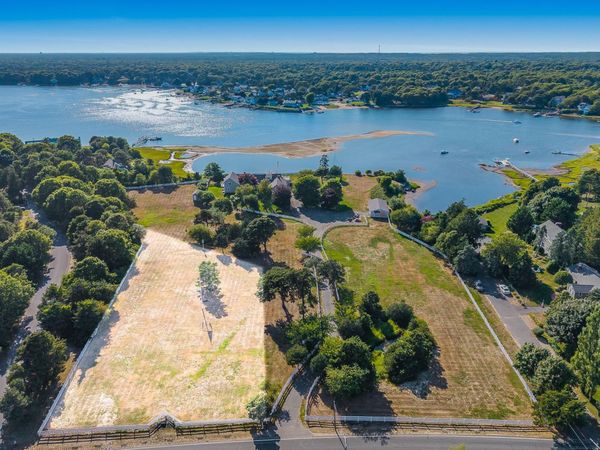 293 Main Street, South Dennis, MA 02660