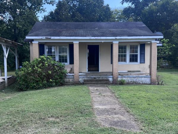 2935 US-412 W, Parsons, TN 38363