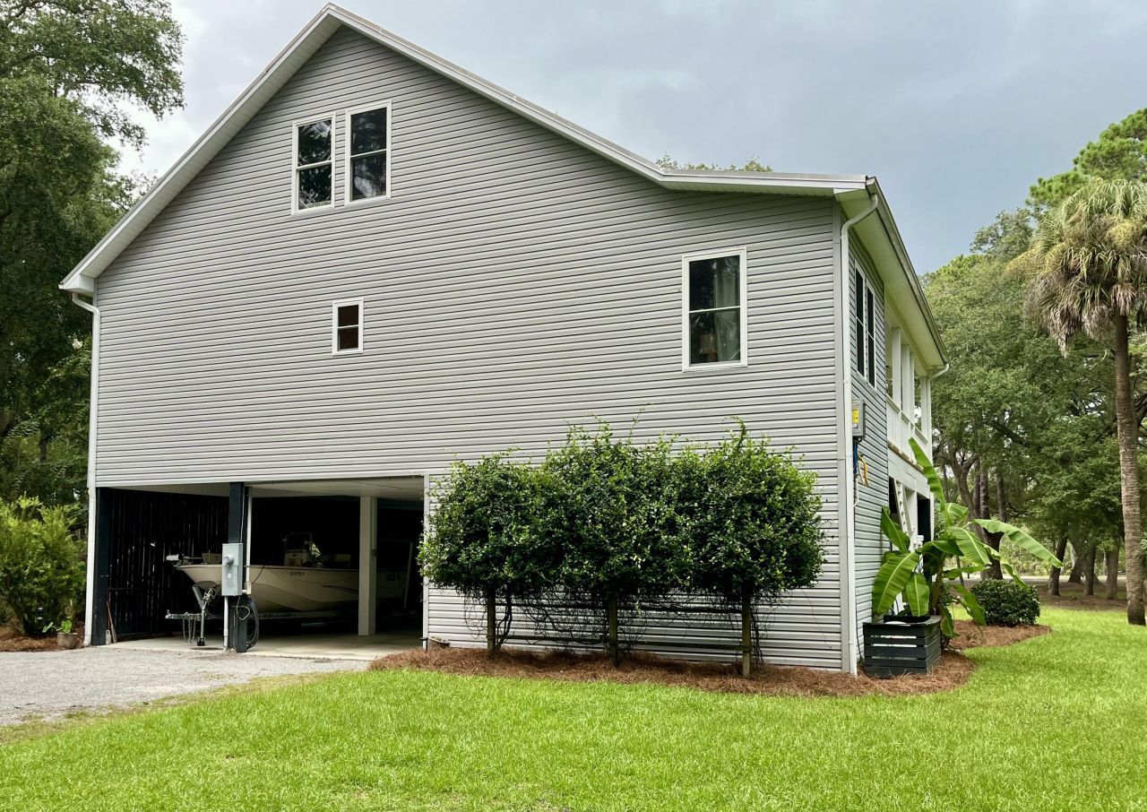 861 Edding Creek Drive Photo 9