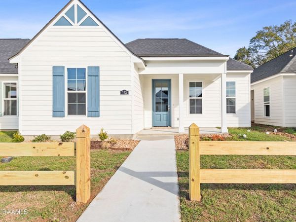 123 Grenadine Drive, Lafayette, LA 70506