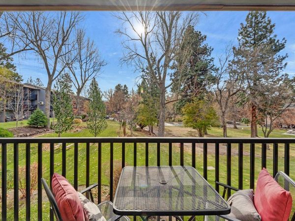 1565 NW Wall Street, Unit 154/155, Bend, OR 97703