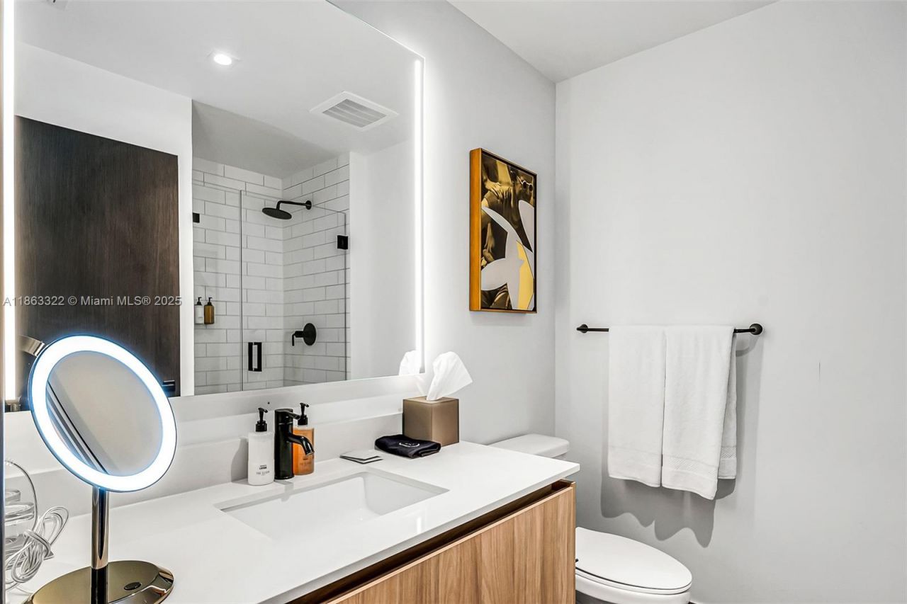 398 NE 5, Unit 4416, Miami, FL 33132 Photo