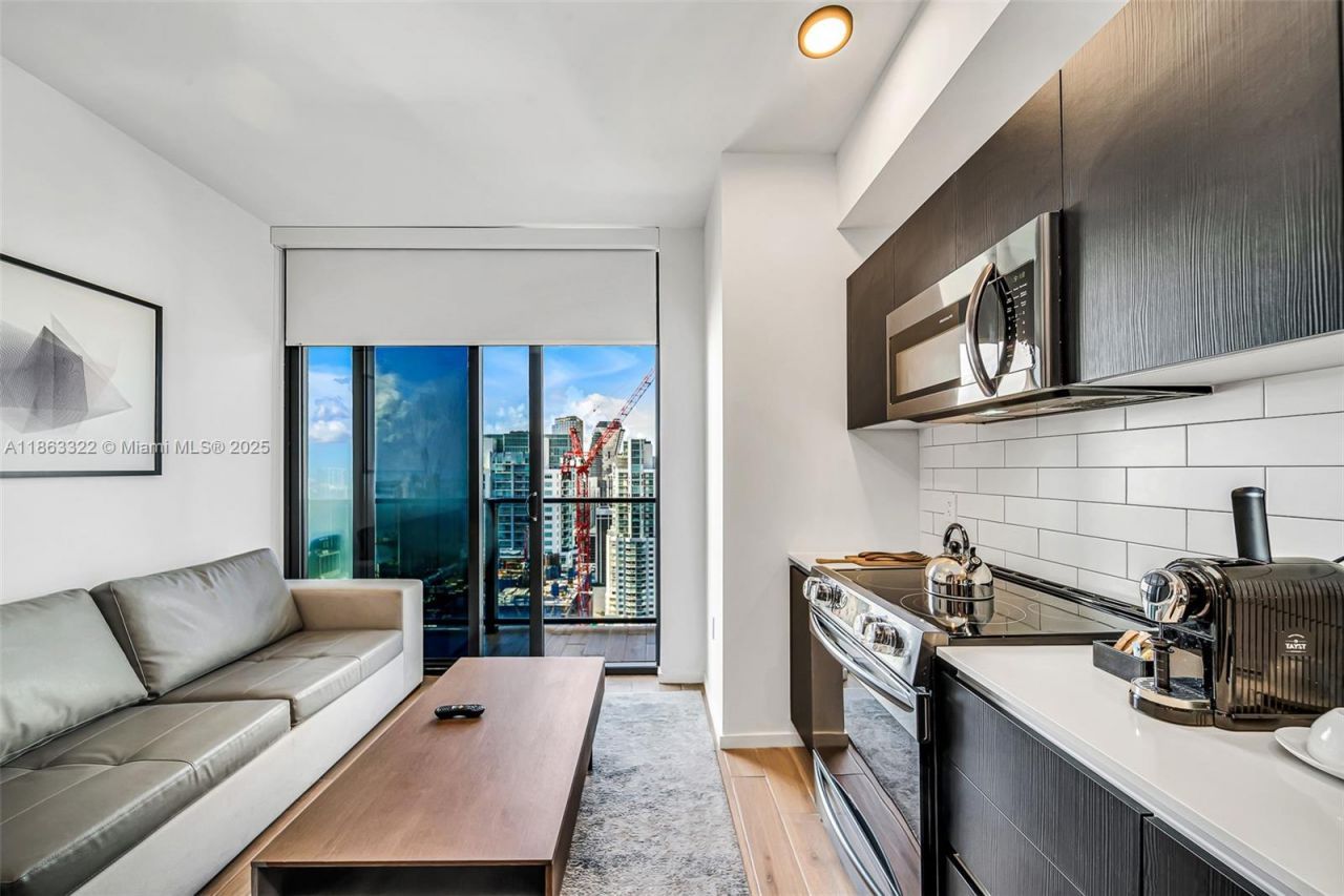 398 NE 5, Unit 4416, Miami, FL 33132 Photo