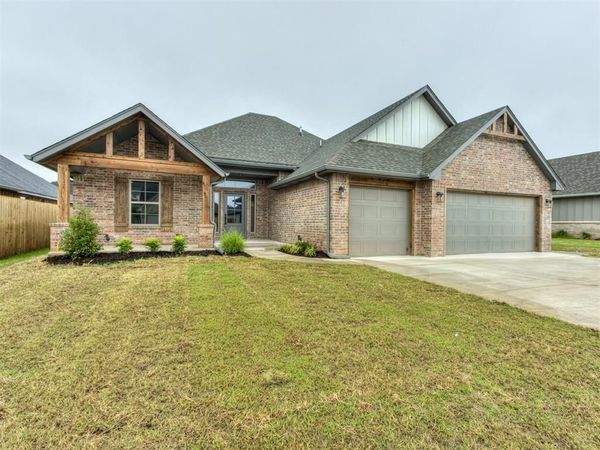 10449 SW 51st Street, Mustang, OK 73064