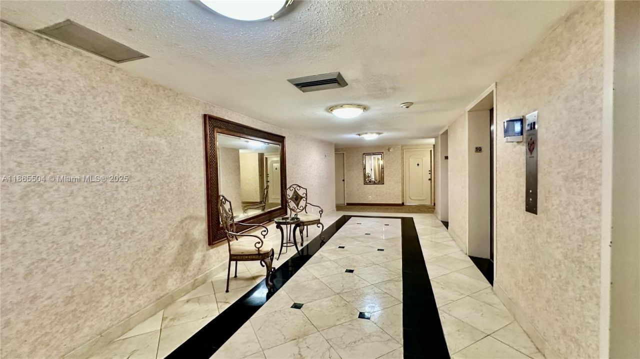2030 S Ocean Dr, Unit 1022, Hallandale Beach, FL 33009 Photo