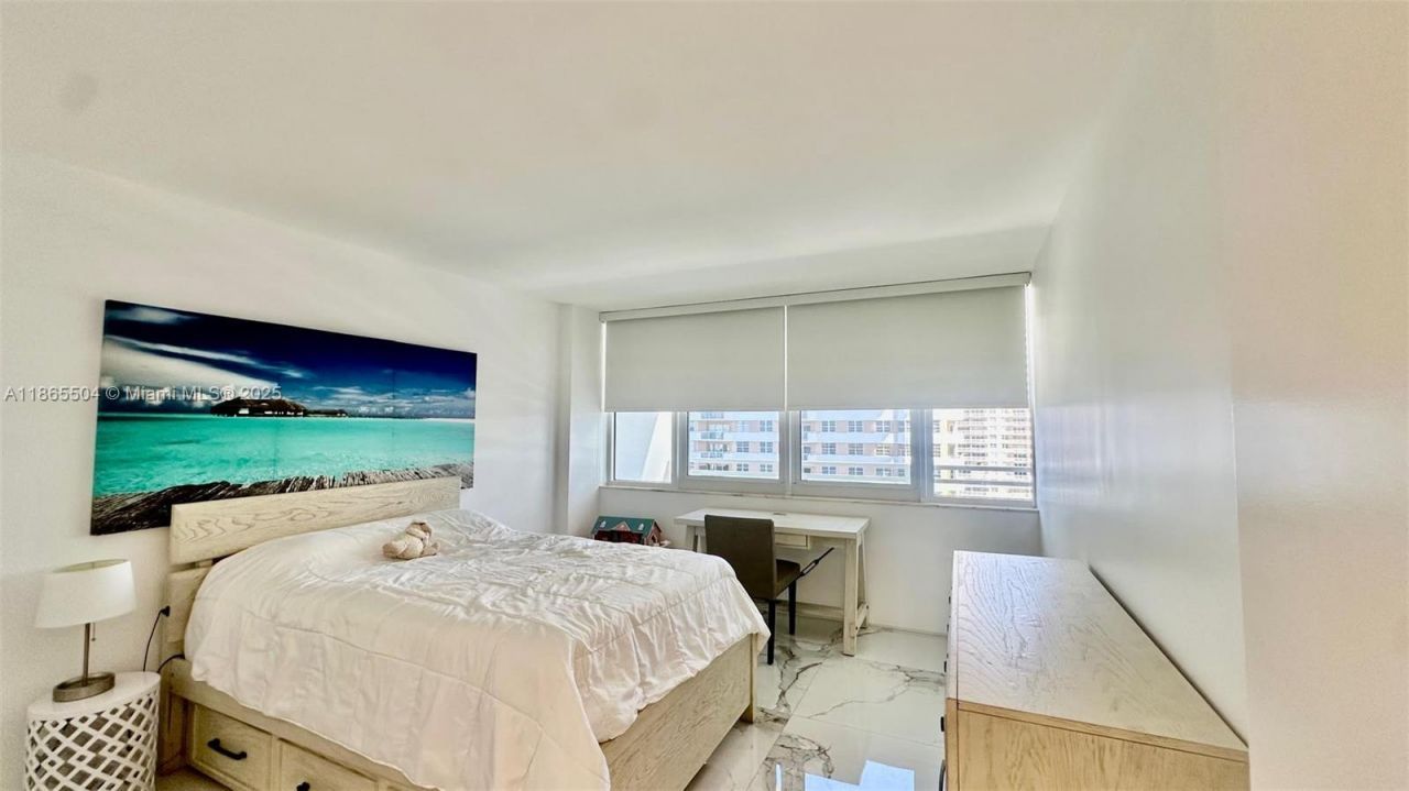2030 S Ocean Dr, Unit 1022, Hallandale Beach, FL 33009 Photo