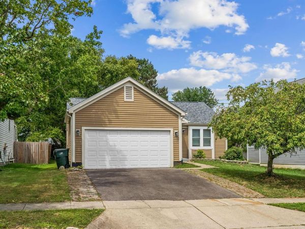 7640 Kittansett Lane, Pickerington, OH 43147