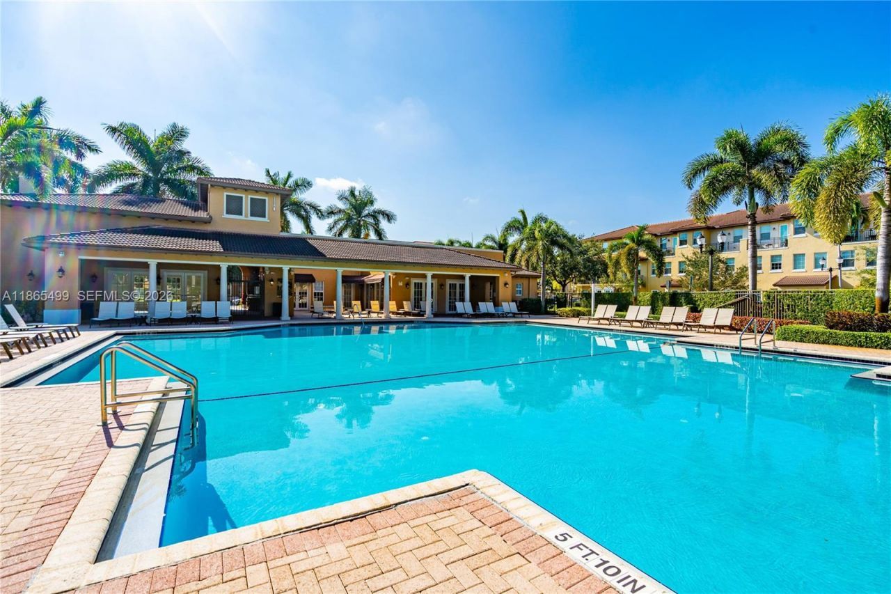 14749 SW 9th St, Unit 3110, Pembroke Pines, FL 33027 Photo