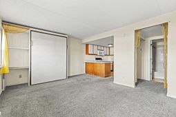 6850 Blue Heron Blvd. photo 4