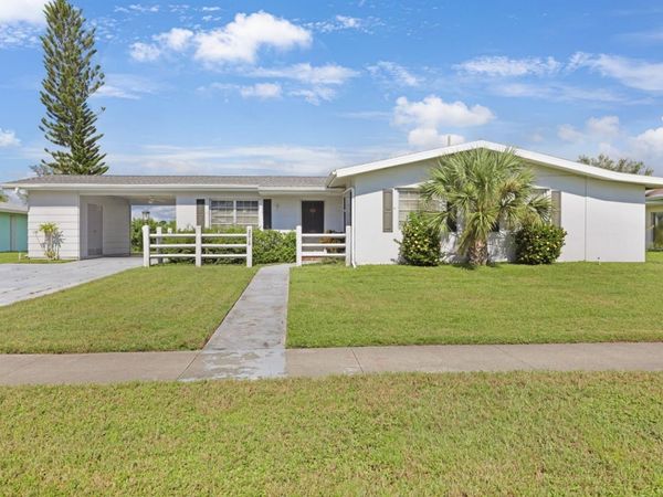 2219 BEACON DRIVE, PORT CHARLOTTE, FL 33952