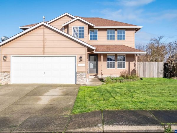 947 Meadowlark Pl, Molalla, OR 97038