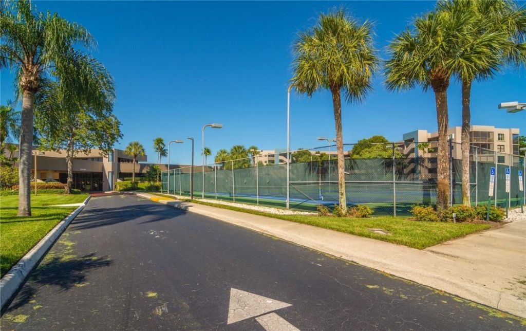 1100 Colony Point Circle, Unit 105, Pembroke Pines, FL 33026 Photo