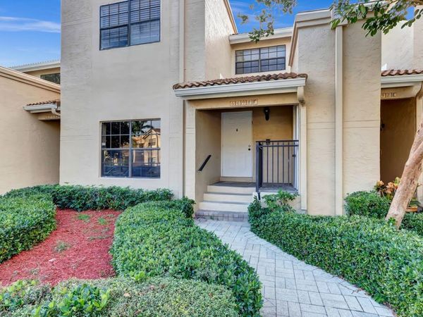 6698 Montego Bay Boulevard, Unit F, Boca Raton, FL 33433